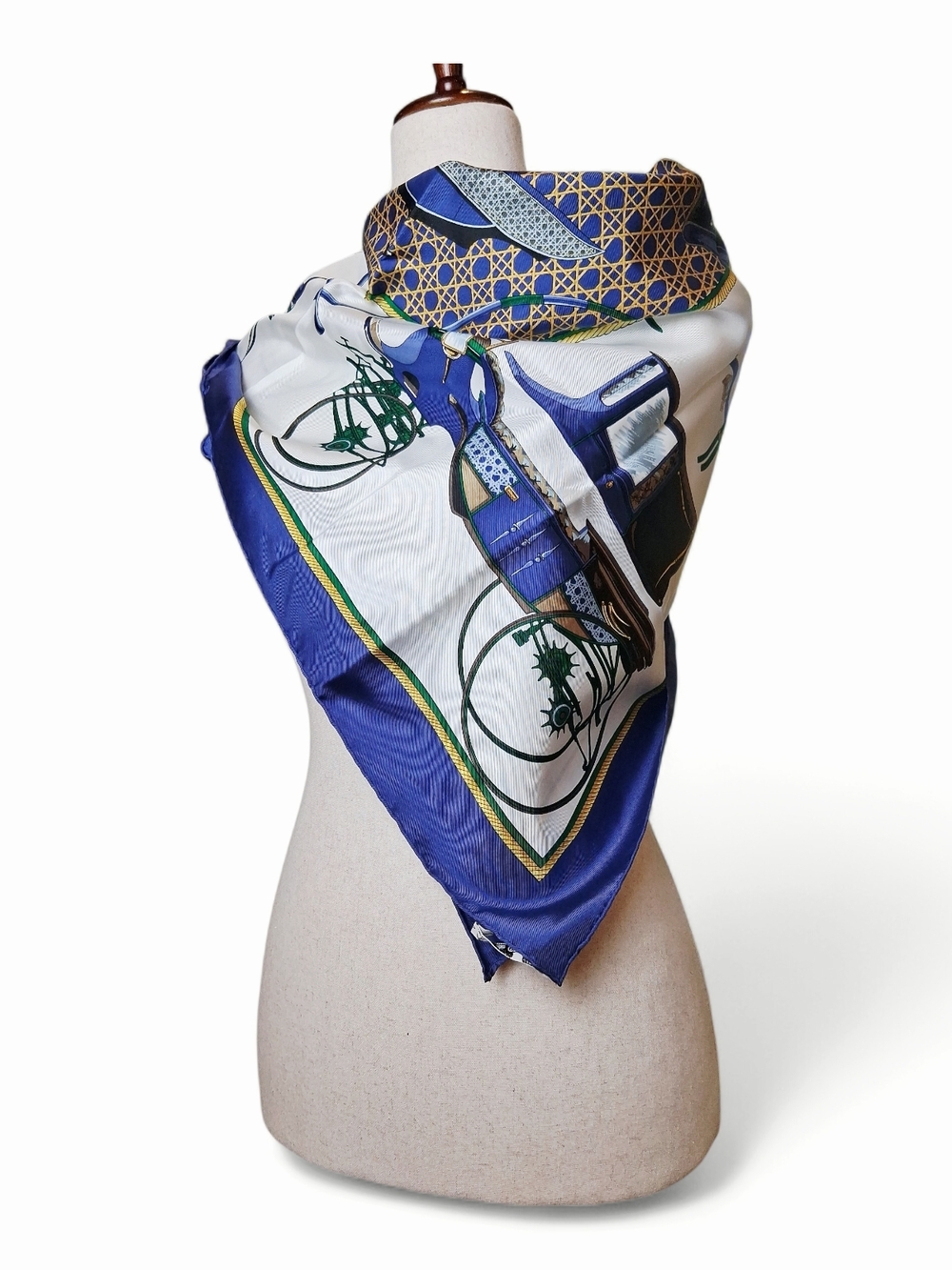 Hermes Women's 90 100% Silk Les Voitures A Transformation Blue Gold Scarf w/Box